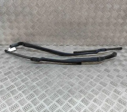 Maserati Ghibli Windshield/front glass wiper blade 670001643 670007622