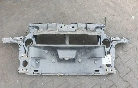 Porsche Cayenne (9PA) Radiator mount bracket