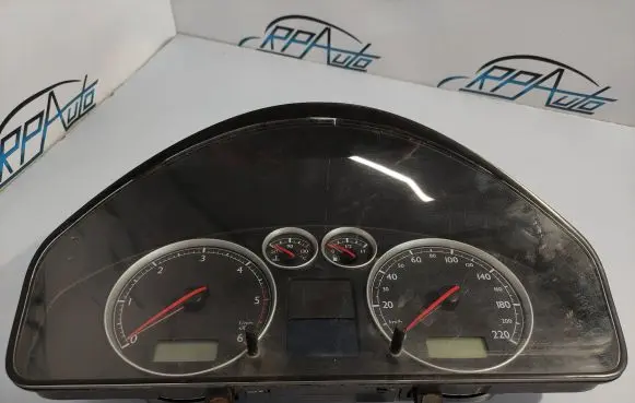 Volkswagen Sharan Speedometer (instrument cluster) 7M3920820C 0906000284 YM2110849ABA