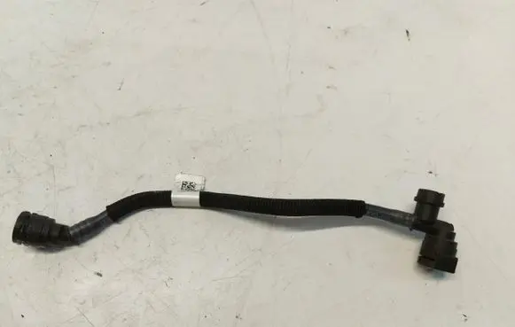 BMW 2 Active Tourer U06 Engine coolant pipe/hose 8473868