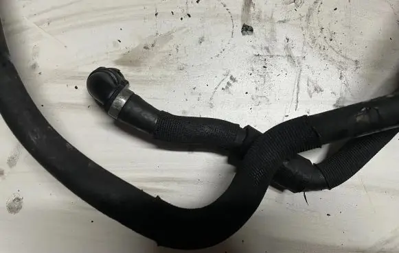 BMW X5 E70 Engine coolant pipe/hose 7798498