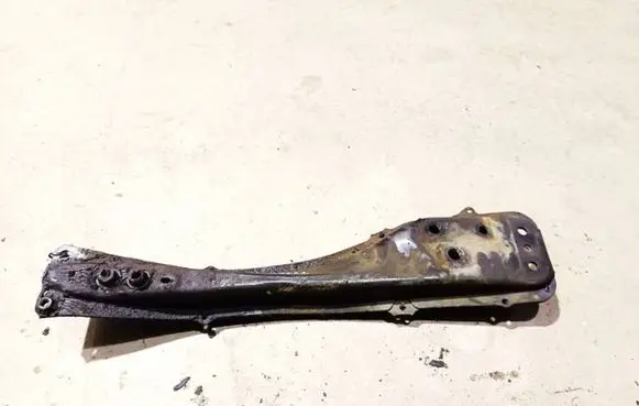 Toyota Corolla Verso AR10 Front subframe