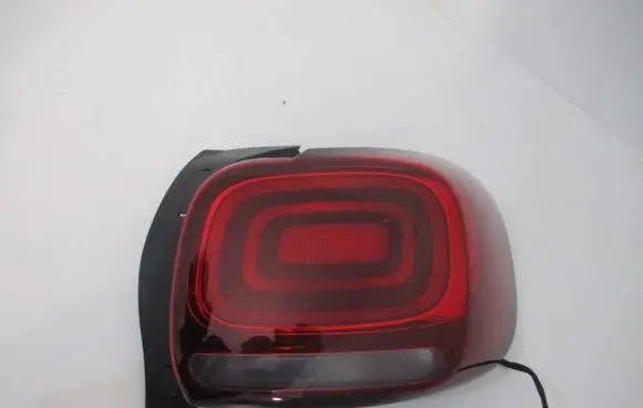 Citroen C3 Aircross Rear/tail lights 13468651