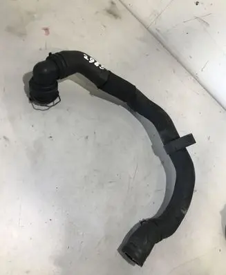 Volkswagen PASSAT B6 Engine coolant pipe/hose 1K0122291BM