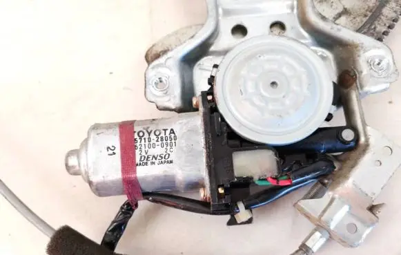 Toyota Previa (XR30, XR40) II Sliding door window regulator with motor 8571028050 85710-28050