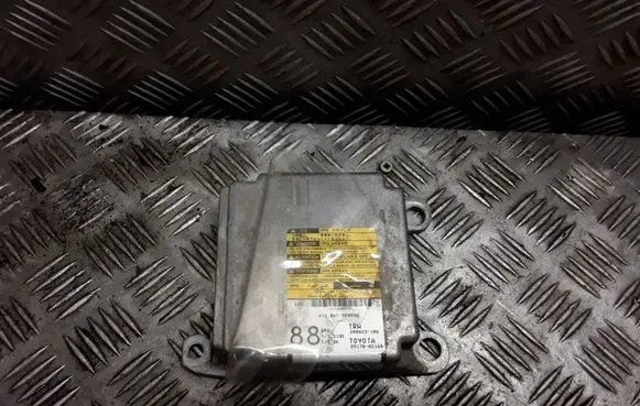 Toyota Avensis T250 Airbag control unit/module 208623106 8917005160