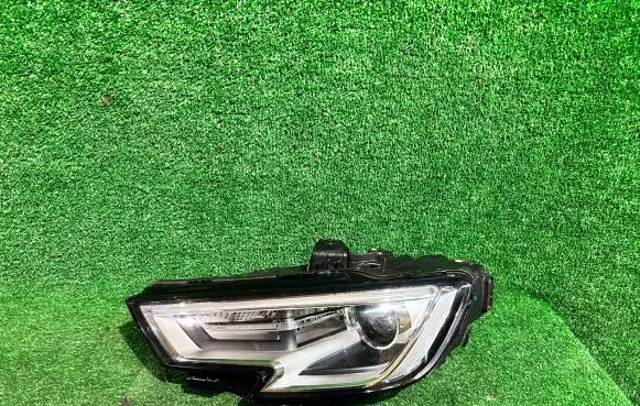 Audi A3 S3 8V Headlight/headlamp