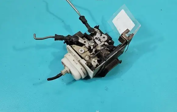 Audi A3 S3 8L Front door lock IMPRK1451277