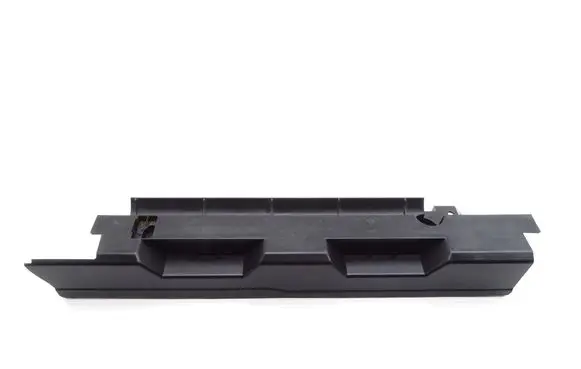 Mercedes-Benz C W204 Dash center speaker trim cover A2048490303