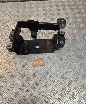 Volvo XC40 Other engine bay part 32275530