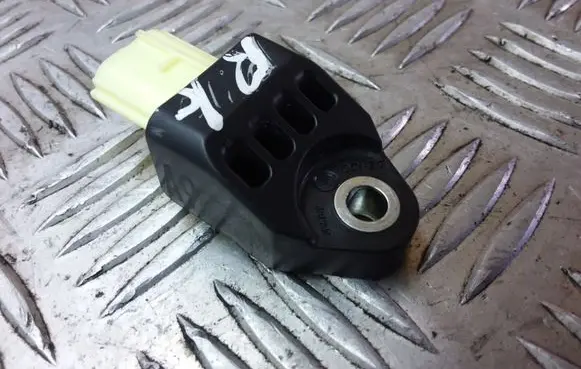 Toyota Prius+ (ZVW40) Airbag deployment crash/impact sensor 8983175010