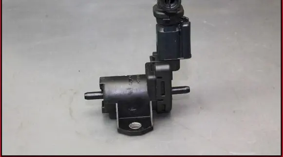 Peugeot 308 Vacuum valve 9688124580