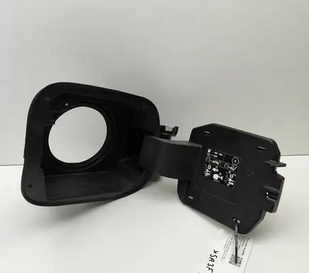 Mercedes-Benz CLA C118 X118 Fuel tank cap A1186302301 A0008206212