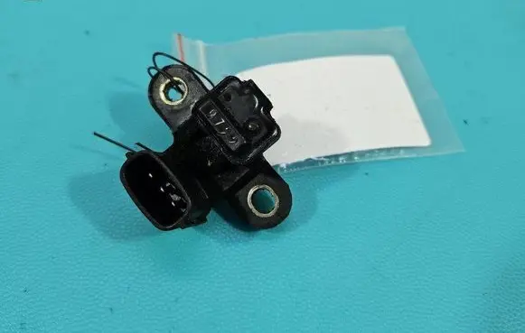 Mitsubishi Pajero Pinin Crankshaft position sensor J5T2017 IMPRK1431132