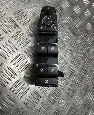 Hyundai Santa Fe Electric window control switch 93571S17105 190614 0000012