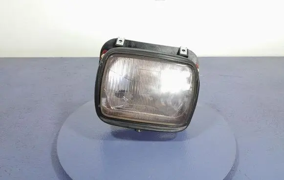BMW 5 E39 Headlight/headlamp 0303750110