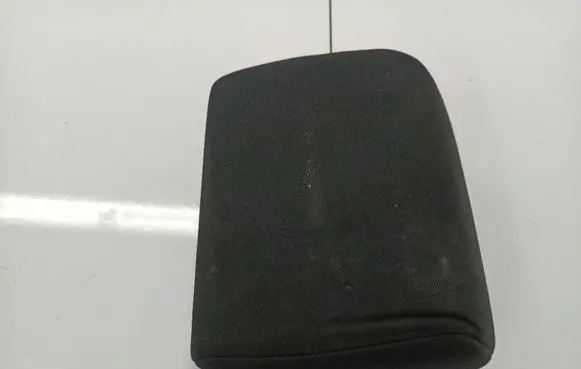 Mazda 3 II Front seat headrest 