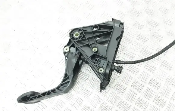 Seat Leon (5F) Clutch pedal 5Q1721059HE
