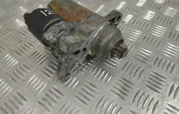 Volkswagen Golf IV Starter motor 02T911023E 0001121016