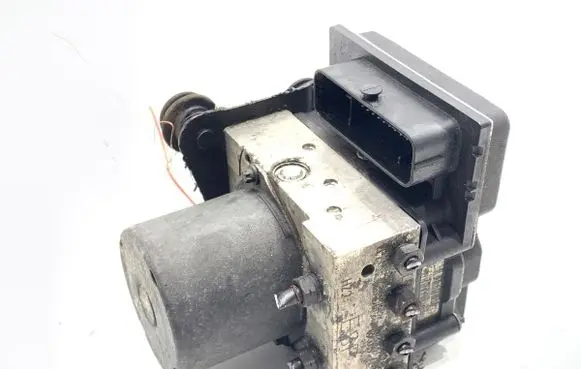 Audi A4 S4 B8 8K ABS Pump 8K0907379AQ