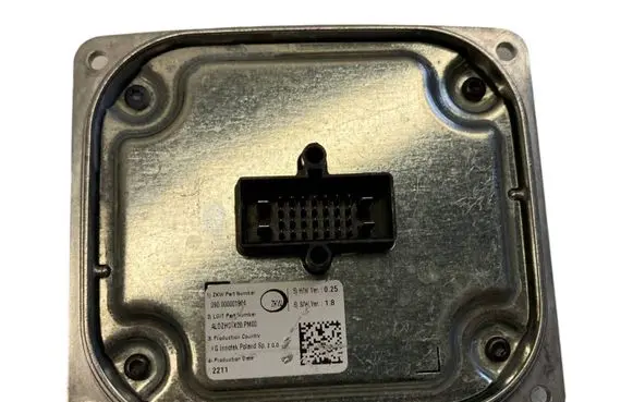 Citroen C5 Aircross LED ballast control module ALDZH01X90 090000001904