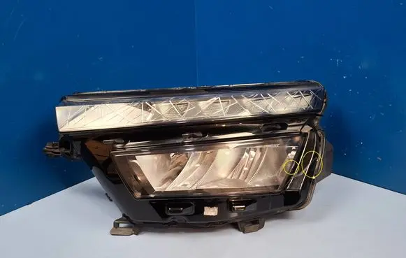 Skoda Kamiq Headlight/headlamp 658941015 0021383206