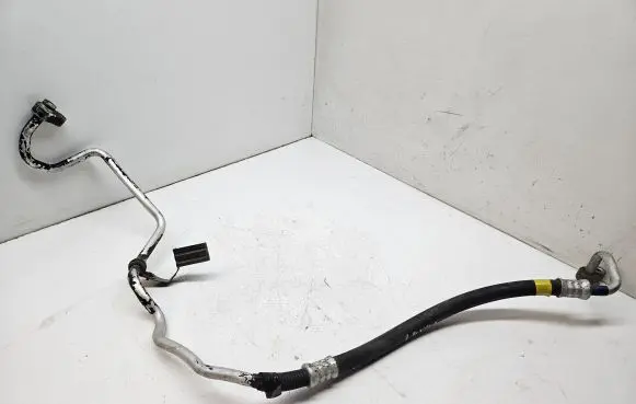 Lexus IS 220D-250-350 Air conditioning (A/C) pipe/hose