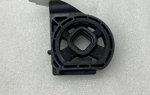 Hyundai Kona I Radiator support slam panel bracket 
