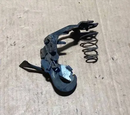Mercedes-Benz E W210 Engine bonnet (hood) release handle 2108870527