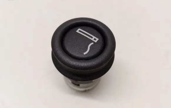 Mercedes-Benz GLA W156 X156 Cigarette lighter rear 