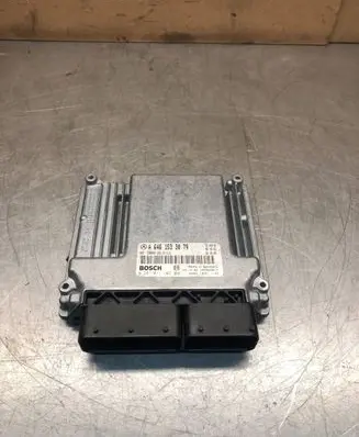 Mercedes-Benz C W203 Engine control unit/module A6461533079 1039S03614 0281011162
