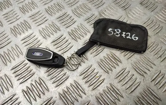 Ford B-MAX Ignition key/card 7S7T15K601ED