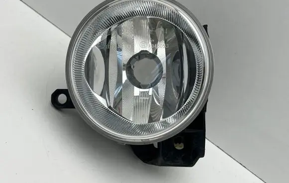 Toyota RAV 4 (XA50) Front fog light 70618