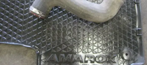 Volkswagen Amarok Intercooler hose/pipe 2H0145708B
