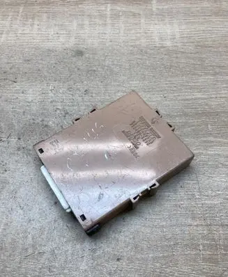 Toyota Prius (XW20) Gateway control module 8911147050 2324005290
