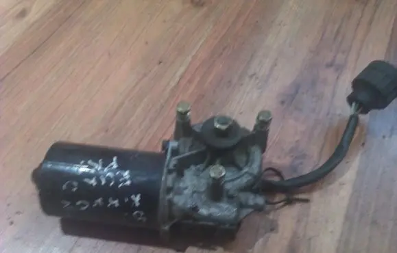 BMW 3 E36 Wiper motor