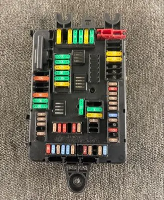 BMW X5 F15 Fuse box set 9360372 887072 03112015
