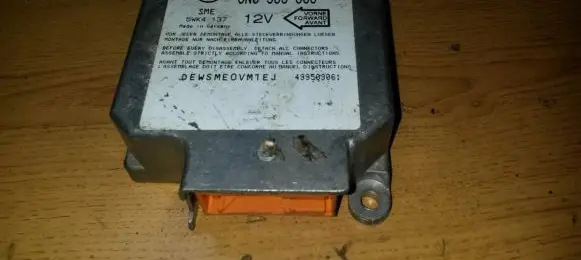 Volkswagen PASSAT B4 Airbag control unit/module 6N0909603 5WK4137