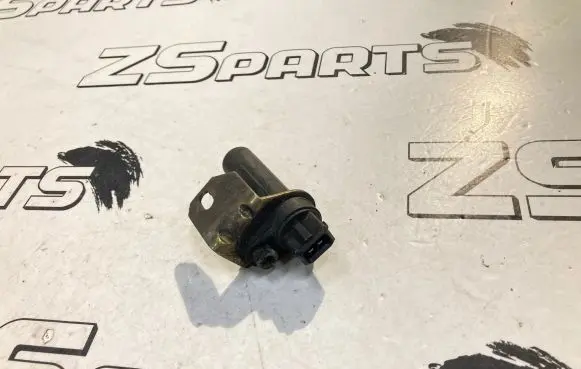 BMW 5 E34 Crankshaft speed sensor 2243560