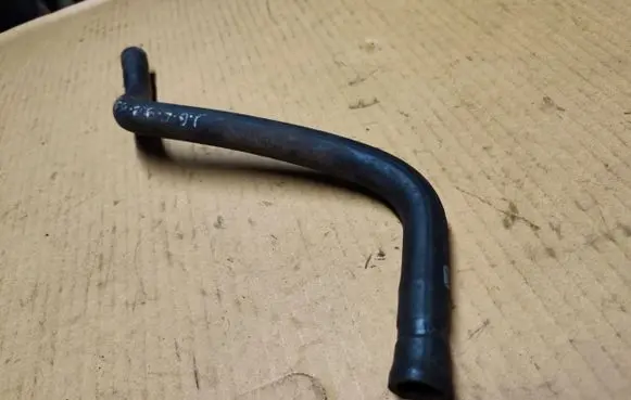 Jeep Grand Cherokee (WJ) Engine coolant pipe/hose