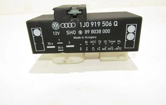 Coolant fan relay