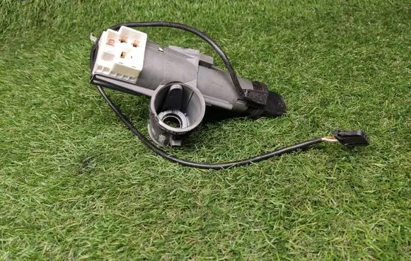 Volkswagen Sharan Ignition lock 7M0953254D