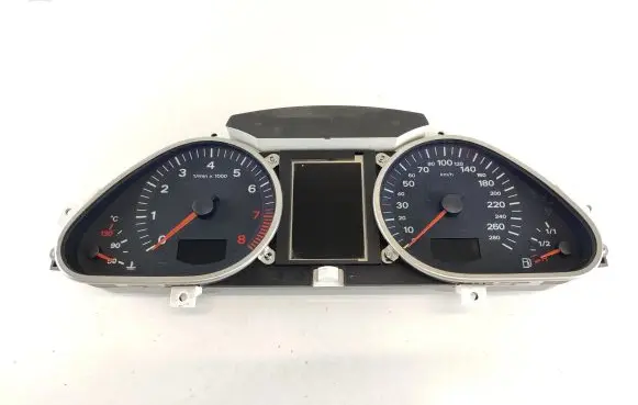 Audi A6 S6 C6 4F Speedometer (instrument cluster) 4F0920931T 4F0910930C