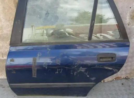 Peugeot 406 Rear door