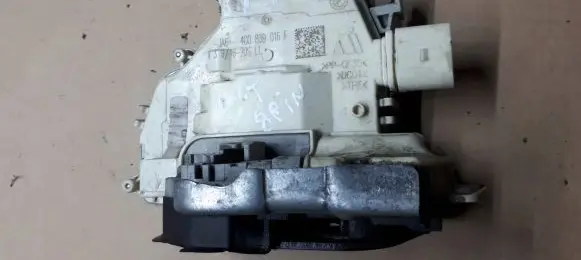 Audi A4 S4 B9 Rear door lock 4G0839016F