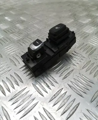 KIA Sportage Electric window control switch 93580F1020 QAE3112