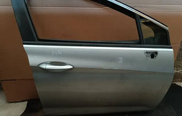 Opel Astra K Front door