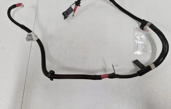 Fiat 500X Positive cable (battery) 52115559