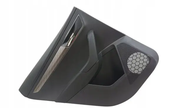 Skoda Karoq Front door card panel trim