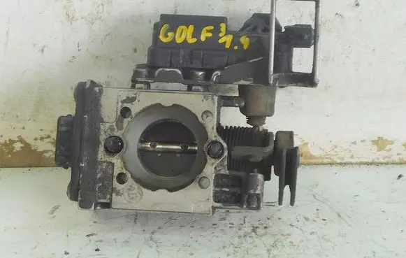 Volkswagen Golf III Electric throttle body valve 3435201579 194718